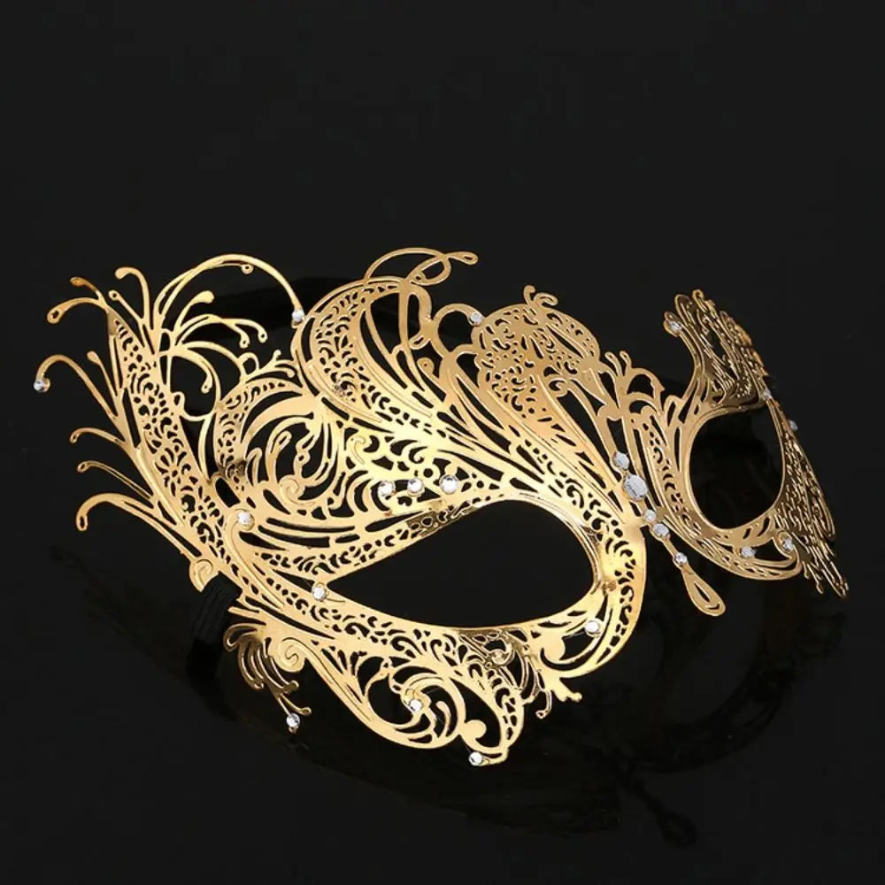 Black Gold Skull Metal Mask Halloween Rhinestone Half Face Venetian Masquerade Men White Women Skull Party Mask